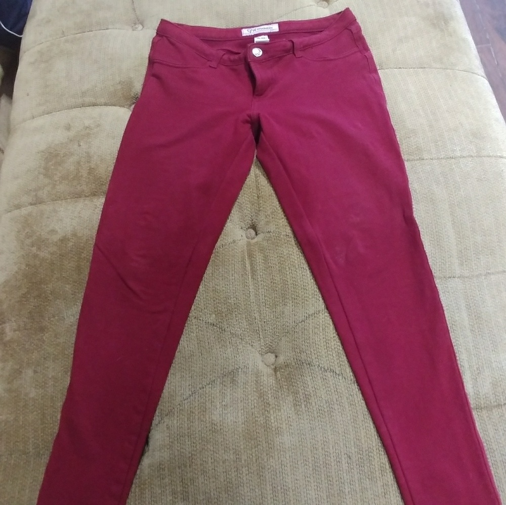 Maroon jeggings